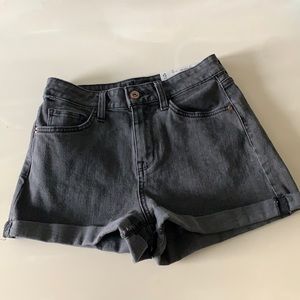 Hi-rise black mom jeans